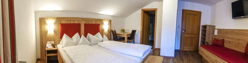 Pension Bergwelt Neustift im Stubaital Exterior foto